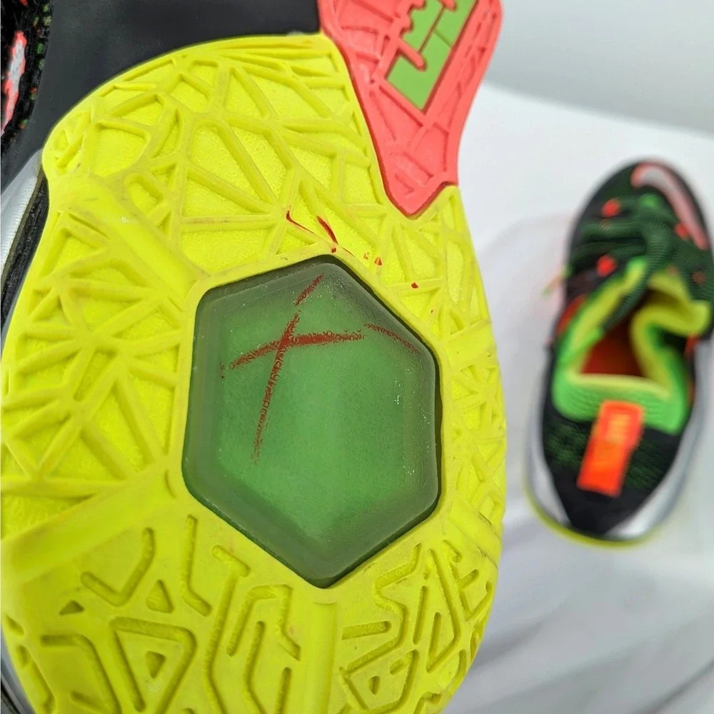 Nike Lebron wear vibe